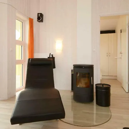 Three-bedroom Holiday In 17 * Grömitz